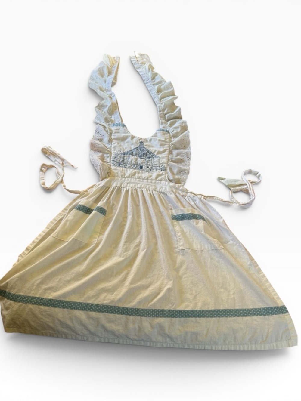 Vintage Cottagecore Apron Dress - 1977 - Picture 4 of 12